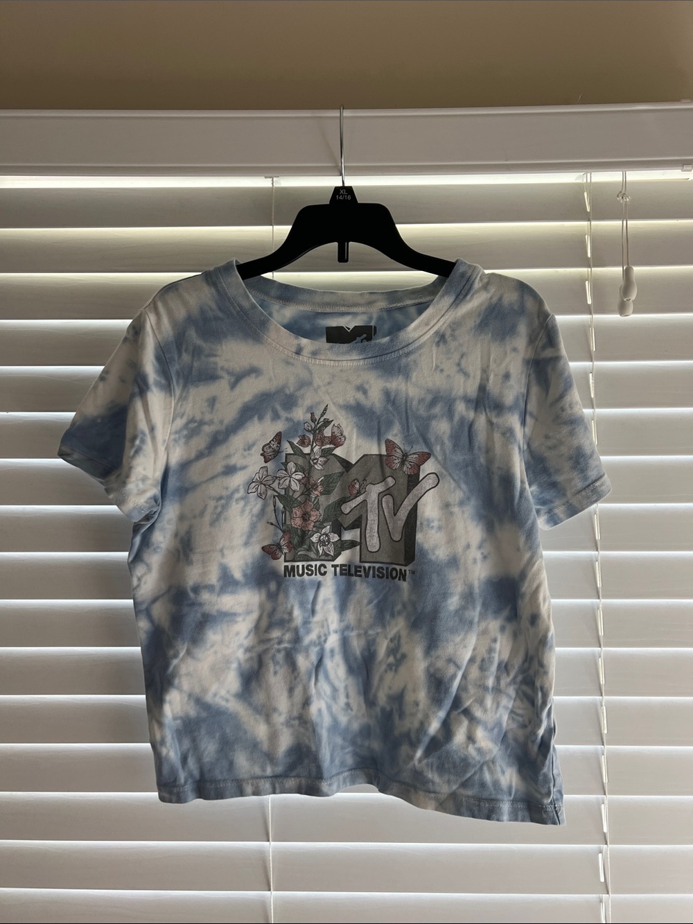 MTV Blue & White Tie-Dye Floral Logo Tee Size M